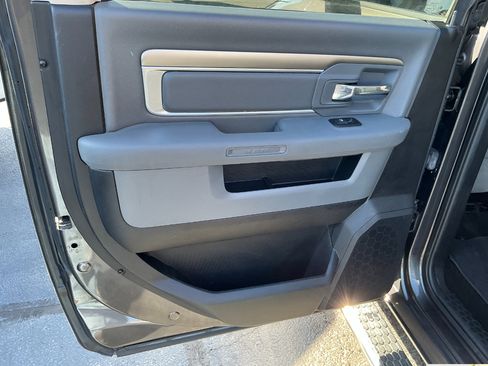 Used 2017 RAM 1500 Big Horn image 18