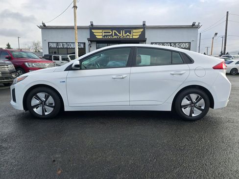 Used 2018 Hyundai Ioniq Blue image 5