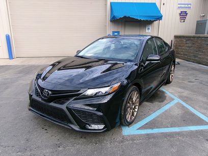 Used 2023 Toyota Camry SE w/ Convenience Package