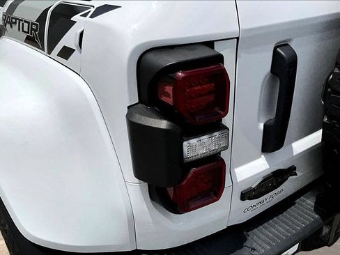 Certified 2024 Ford Bronco Raptor w/ Interior Carbon Fiber Pack 6 AWD/4WD image 25
