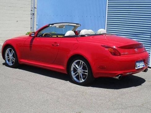 Used 2005 Lexus SC 430 Convertible RWD image 4