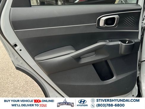 Used 2025 Kia Sorento S w/ Panoramic Sunroof Package FWD image 22