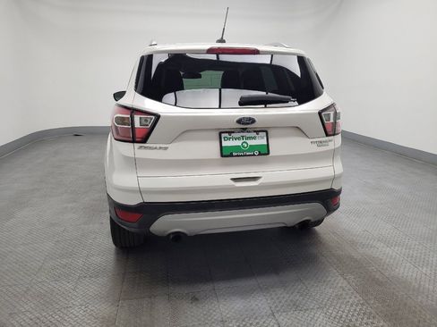 Used 2017 Ford Escape Titanium image 6