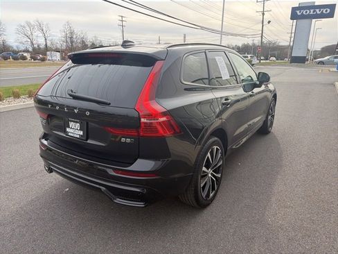Certified 2025 Volvo XC60 B5 Plus image 5