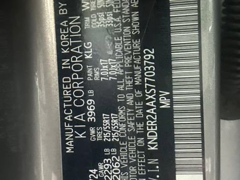 Used 2025 Kia Seltos EX w/ EX Sunroof Package FWD image 13