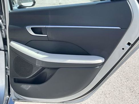 Used 2025 Hyundai Sonata SEL FWD image 22