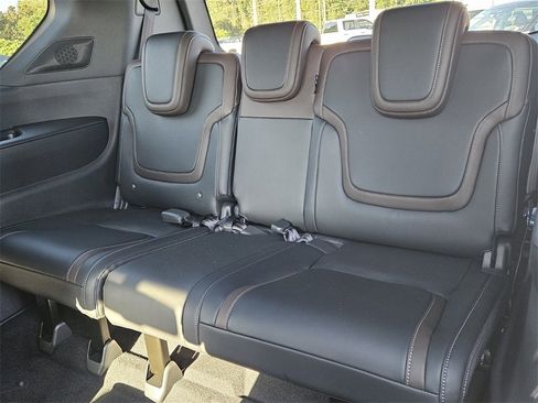 New 2026 Nissan Armada SL w/ Captain's Chari Seat Package image 7