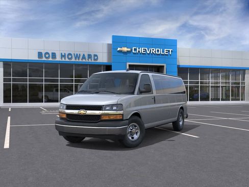 New 2026 Chevrolet Express 3500 LT w/ LT Preferred Equipment Group RWD image 8