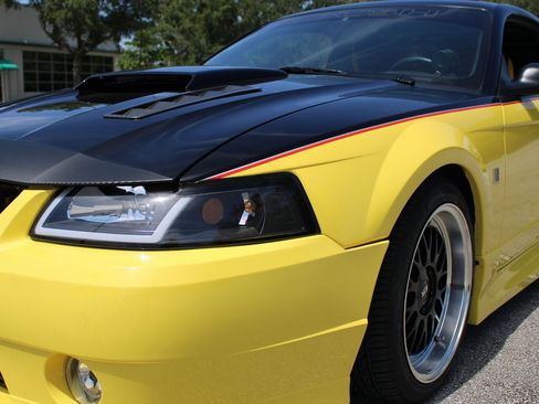 Used 2001 Ford Mustang GT RWD image 28