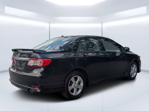 Used 2012 Toyota Corolla S FWD image 3
