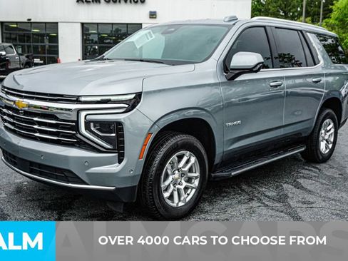 Used 2025 Chevrolet Tahoe LT AWD/4WD image 3
