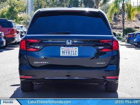 Used 2023 Honda Odyssey Sport image 10