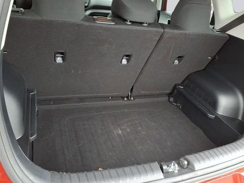 Used 2024 Kia Soul LX w/ Option Group 015 image 21