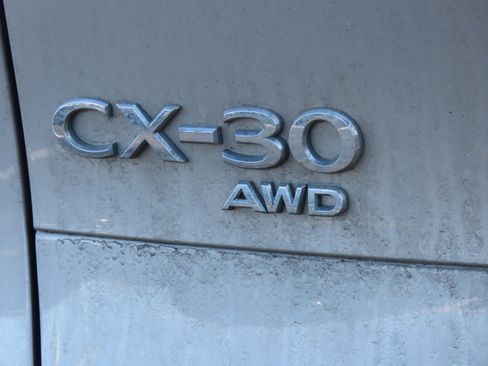 Used 2022 MAZDA CX-30 AWD 2.5 S w/ Select Package image 18