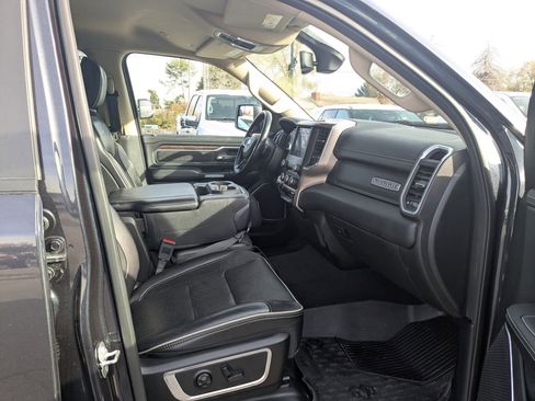 Used 2019 RAM 1500 Laramie image 32