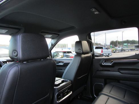 Used 2022 GMC Sierra 1500 Elevation image 65