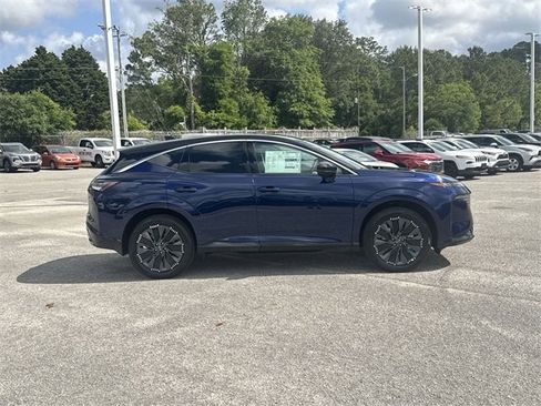 Used 2025 Nissan Murano Platinum w/ Cargo Package image 4