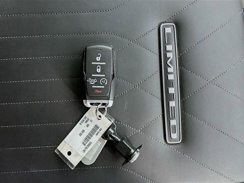 New 2026 RAM 3500 Limited AWD/4WD image 19