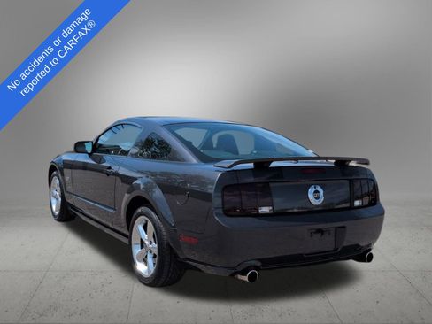 Used 2007 Ford Mustang GT Premium RWD image 4