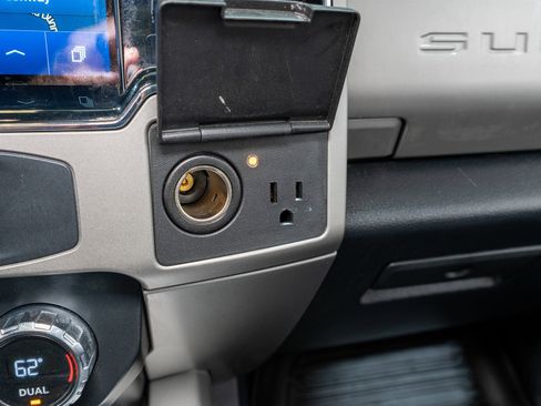 Used 2022 Ford F350 Lariat w/ Lariat Ultimate Package image 26