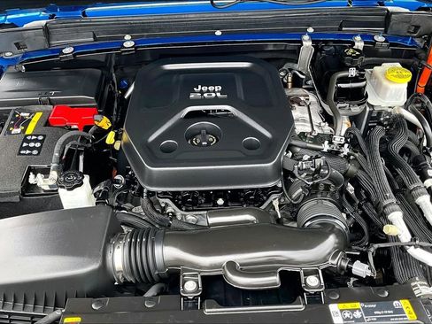 Used 2023 Jeep Wrangler High Altitude image 30