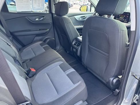 Used 2025 Chevrolet Blazer LT AWD/4WD image 24