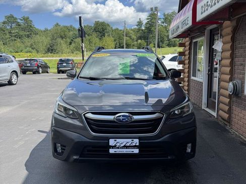Used 2020 Subaru Outback Premium AWD/4WD image 3