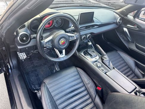 Used 2020 FIAT 124 Spider Abarth w/ Visibility Group image 10