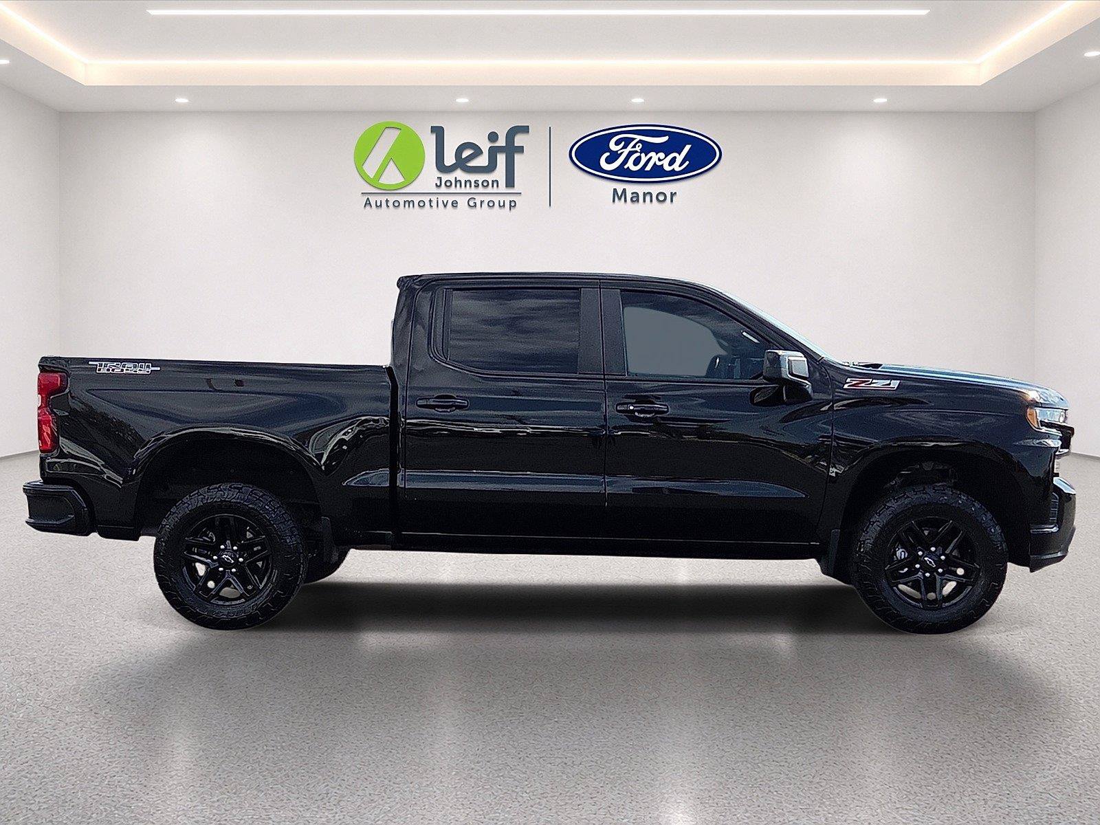 Used 2021 Chevrolet Silverado 1500 LT Trail Boss w/ Convenience Package II AWD/4WD image 9