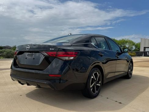 Used 2024 Nissan Sentra SV image 4