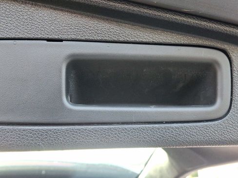 Used 2019 Honda CR-V LX image 28