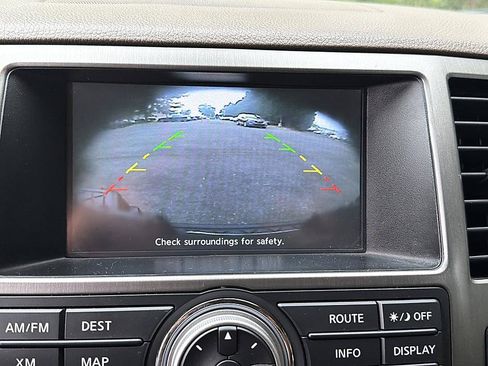 Used 2015 Nissan Armada Platinum w/ 2nd Row Captain Seat Package RWD image 16