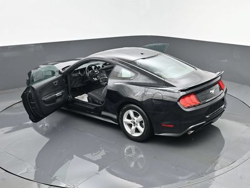 Used 2019 Ford Mustang Coupe RWD image 23