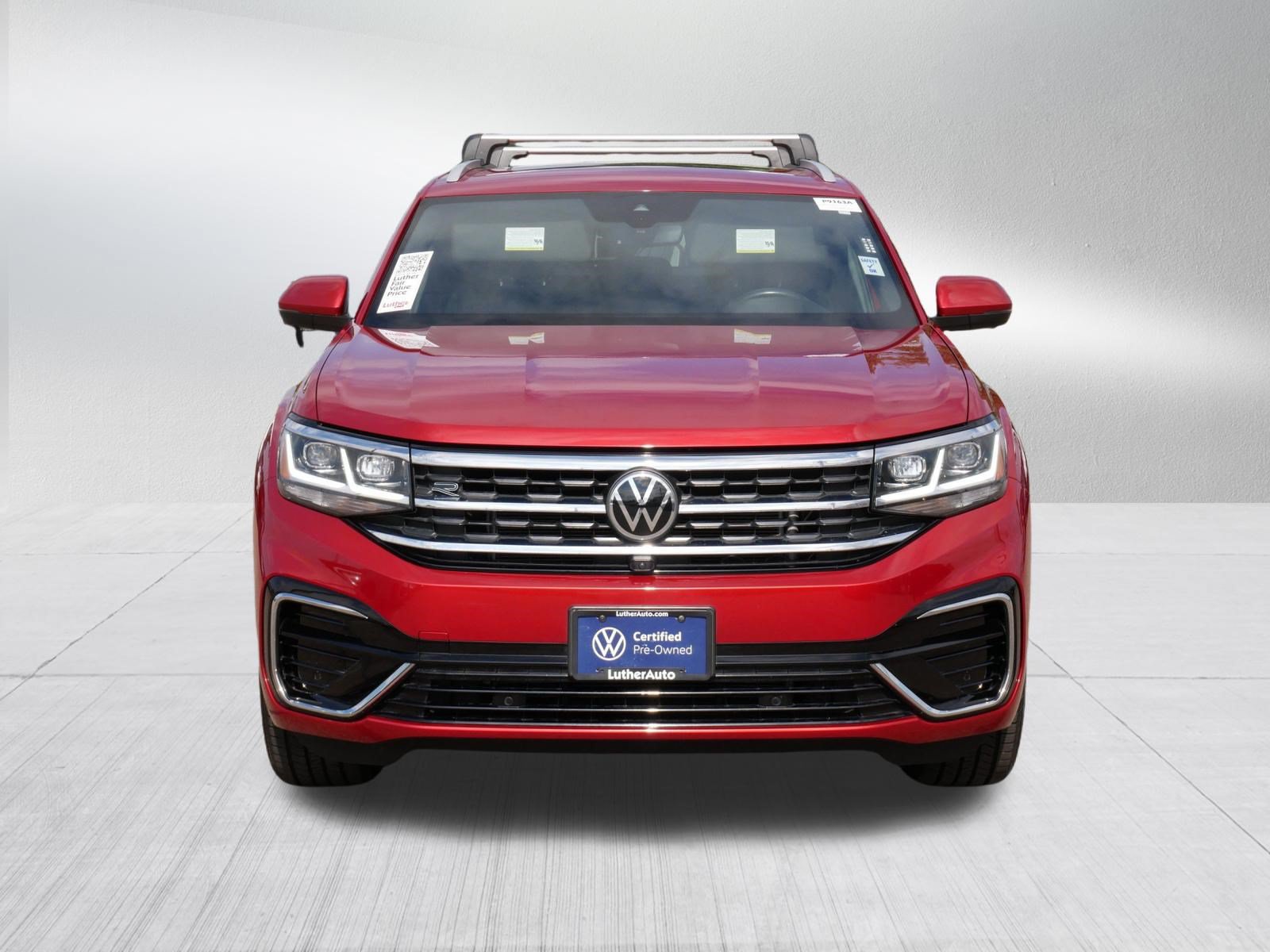 Certified 2022 Volkswagen Atlas Cross Sport SEL Premium R-Line AWD/4WD image 2