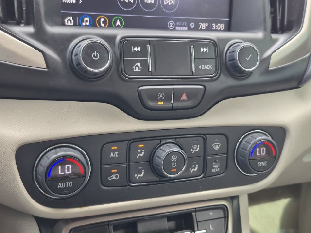 Used 2023 GMC Terrain Denali AWD/4WD image 16