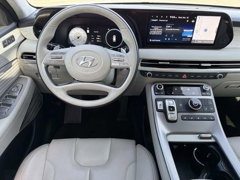 Used 2024 Hyundai Palisade Calligraphy image 26