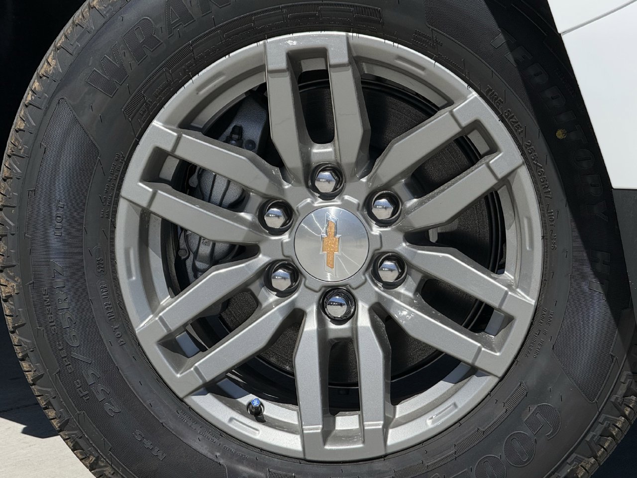 New 2026 Chevrolet Colorado LT w/ LT Convenience Package RWD image 9