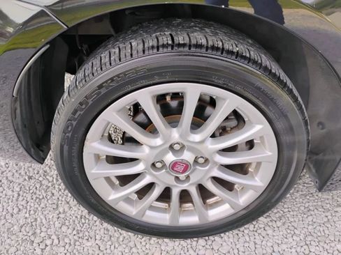 Used 2017 FIAT 124 Spider Classica image 23