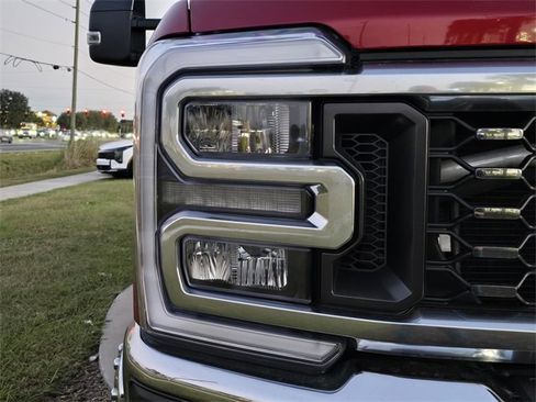 Used 2025 Ford F350 Lariat w/ Lariat Ultimate Package image 11