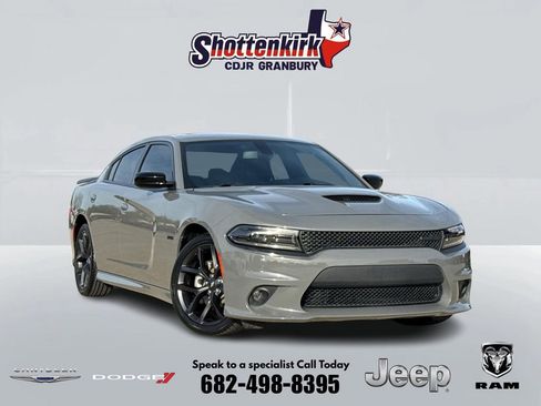 Used 2023 Dodge Charger R/T w/ Plus Group RWD image 1