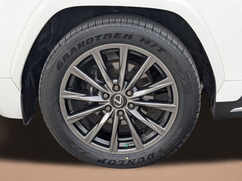 Used 2023 Lexus LX 600 F Sport AWD/4WD image 26