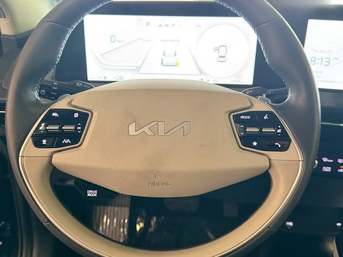Used 2024 Kia EV6 Wind AWD/4WD image 17