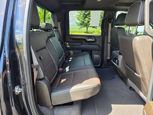 Used 2024 GMC Sierra 3500 Denali w/ Denali Reserve Package AWD/4WD image 30
