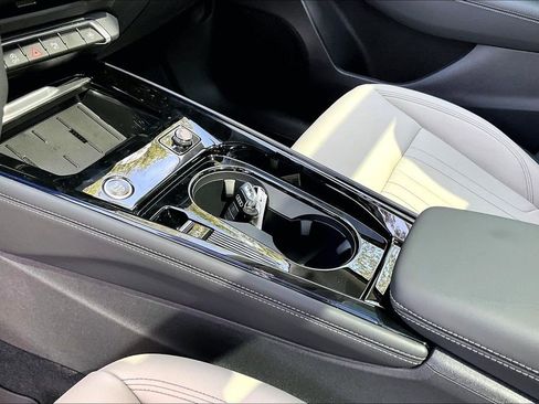 New 2026 Audi Q3 quattro 2.0T AWD/4WD image 23