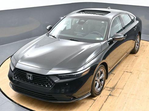 Used 2025 Honda Accord EX-L image 44
