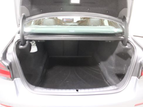 Used 2023 BMW 540i xDrive w/ Executive Package image 28