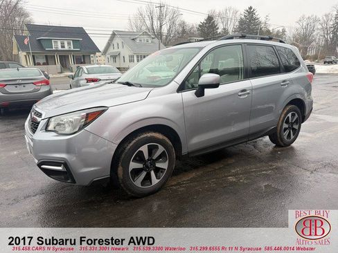 Used 2017 Subaru Forester 2.5i Premium w/ All-Weather Package AWD/4WD image 12