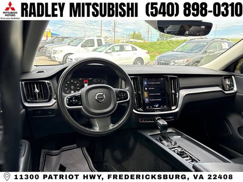 Used 2020 Volvo S60 T5 Momentum w/ Protection Package Premier FWD image 13