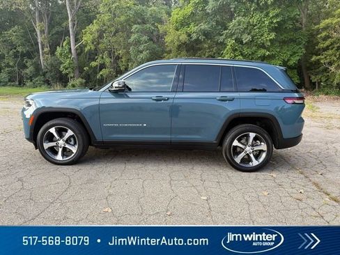 Used 2026 Jeep Grand Cherokee Limited AWD/4WD image 11