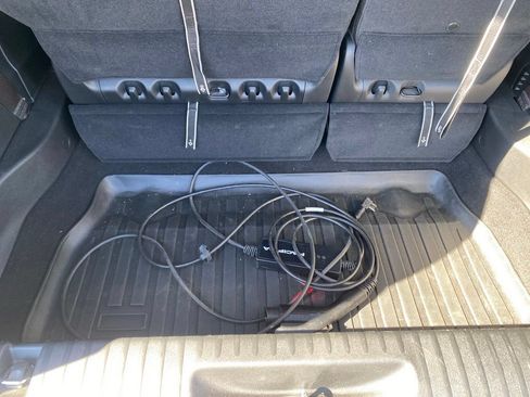 Used 2025 Chrysler Pacifica Select FWD image 23